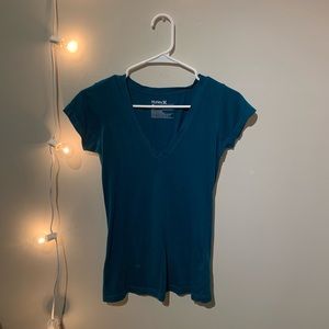 Hurley vneck